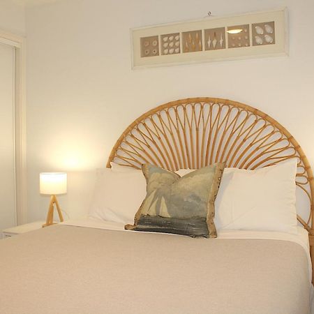 Aparthotel Cossies By The Sea à Byron Bay Extérieur photo