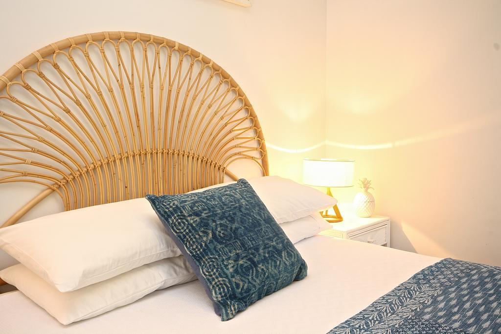 Aparthotel Cossies By The Sea à Byron Bay Extérieur photo