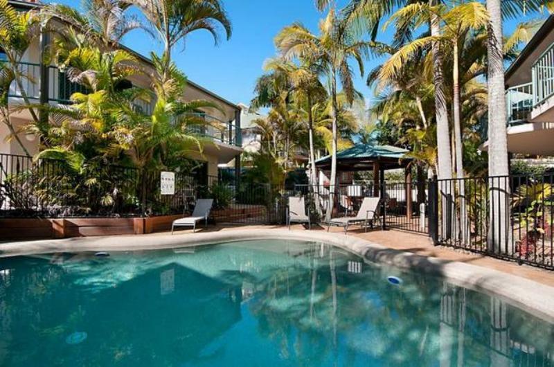 Aparthotel Cossies By The Sea à Byron Bay Extérieur photo