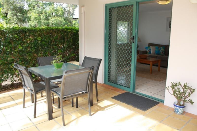 Aparthotel Cossies By The Sea à Byron Bay Extérieur photo