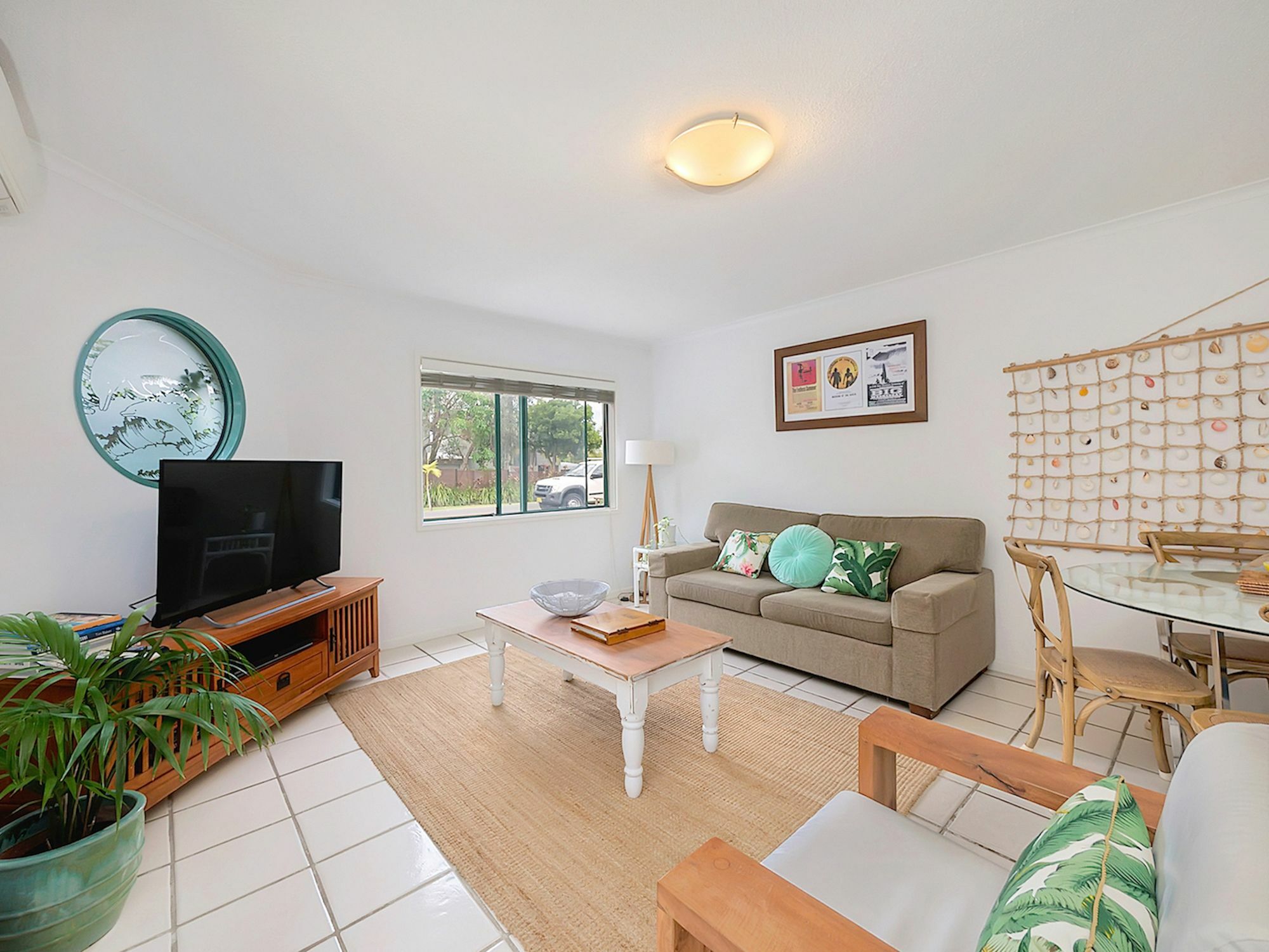 Aparthotel Cossies By The Sea à Byron Bay Extérieur photo
