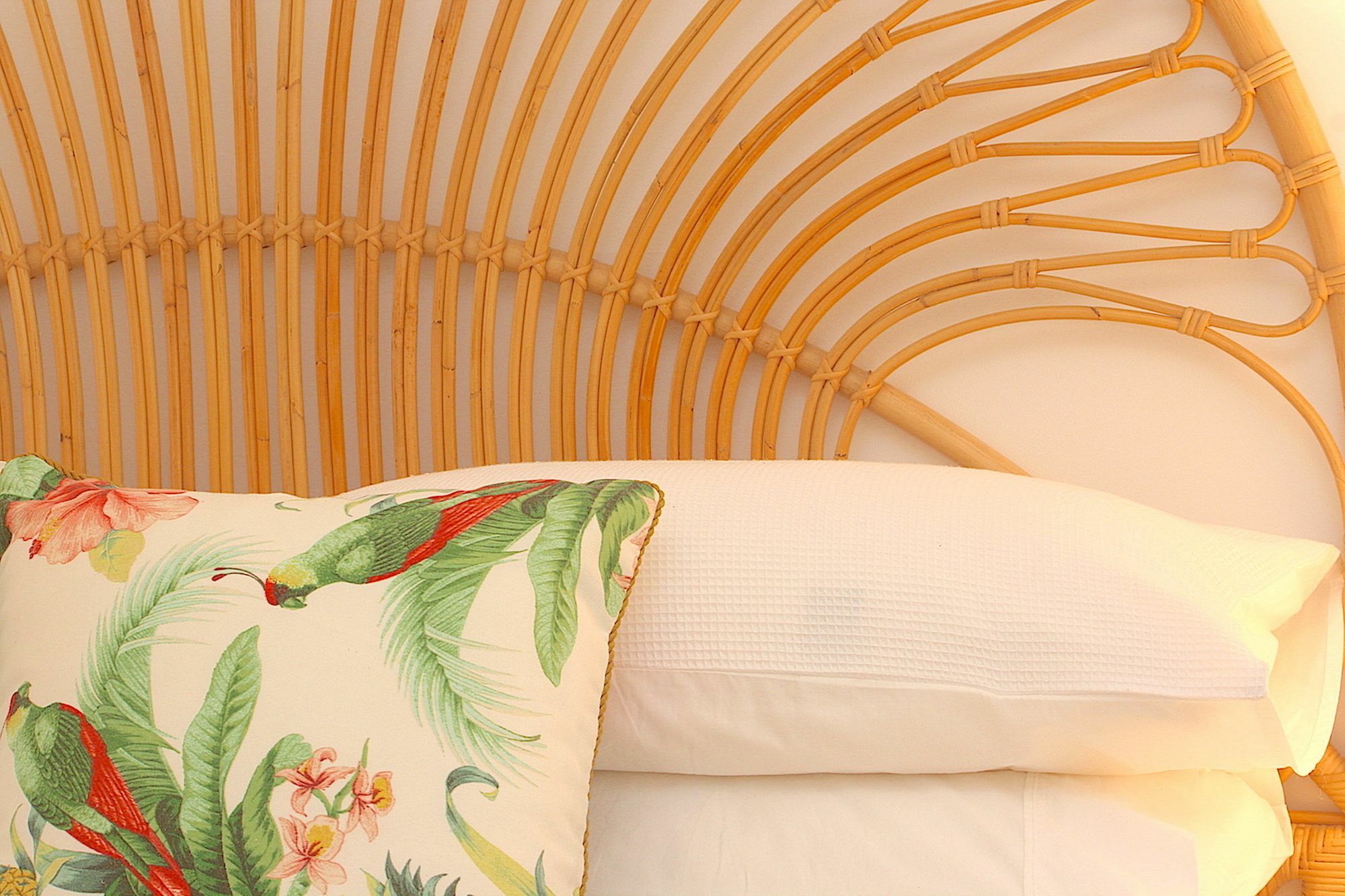 Aparthotel Cossies By The Sea à Byron Bay Extérieur photo